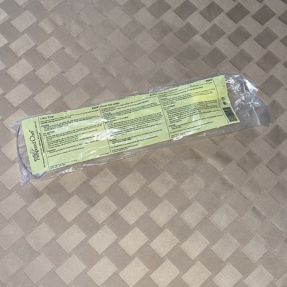 Pampered Chef - #2569 3-Way Tongs - Picture 2 of 2